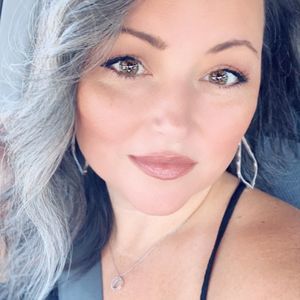 Meet your Posher, Brandy